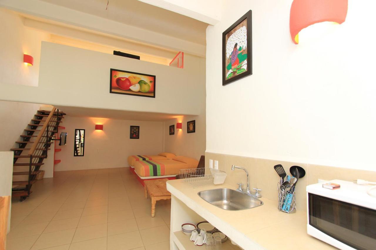 Hotel Plaza Tangolunda Luaran gambar