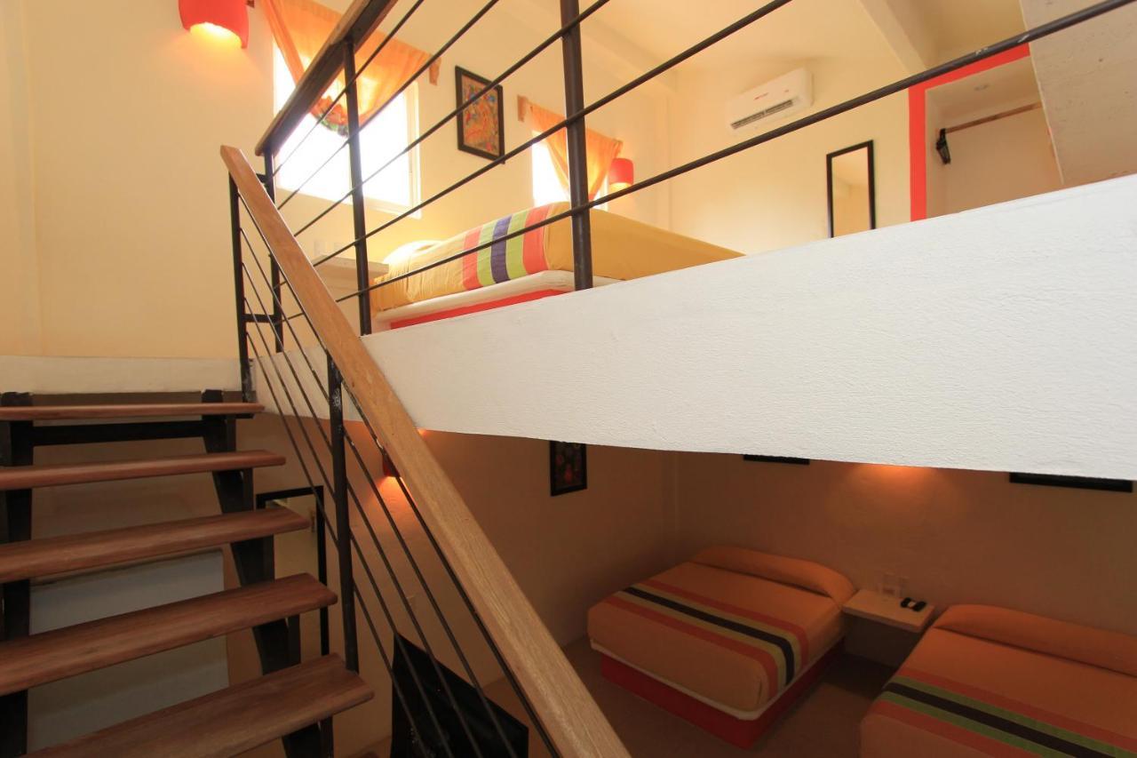 Hotel Plaza Tangolunda Luaran gambar