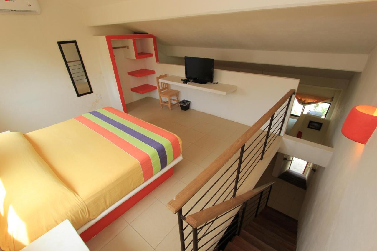 Hotel Plaza Tangolunda Luaran gambar