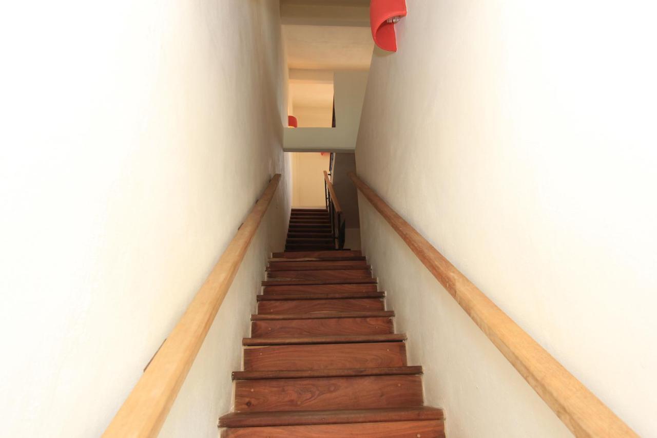 Hotel Plaza Tangolunda Luaran gambar