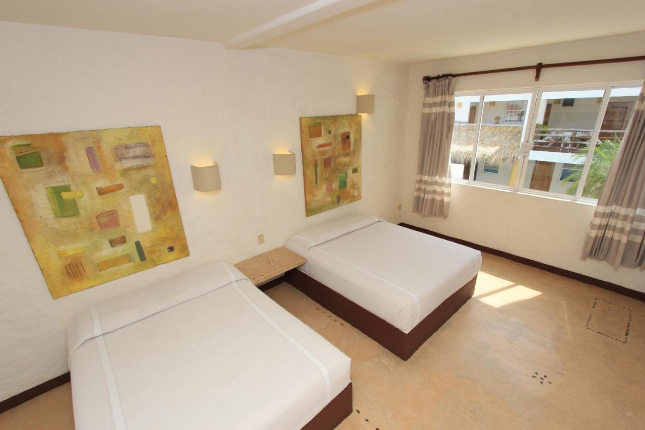 Hotel Plaza Tangolunda Luaran gambar