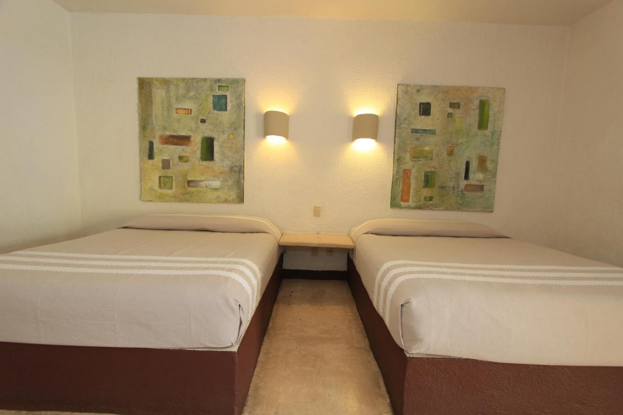 Hotel Plaza Tangolunda Luaran gambar